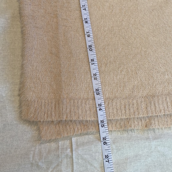 Loft Lou & Grey Eyelash Fuzzy Knit V-Neck Sweater - Picture 9 of 10